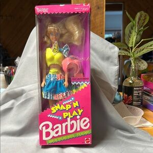 Snap N Play Barbie